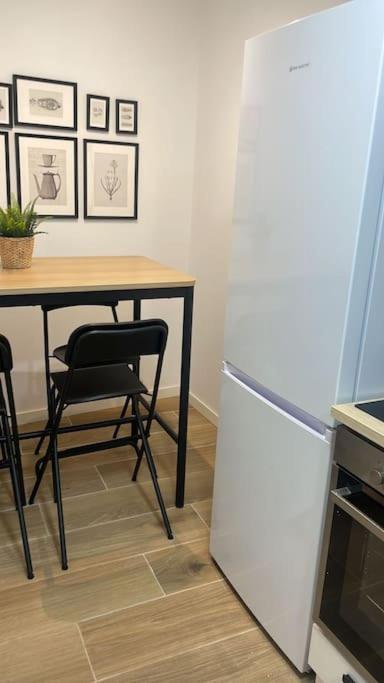 Boutique Apartment Ave Centro Lleida Eksteriør billede